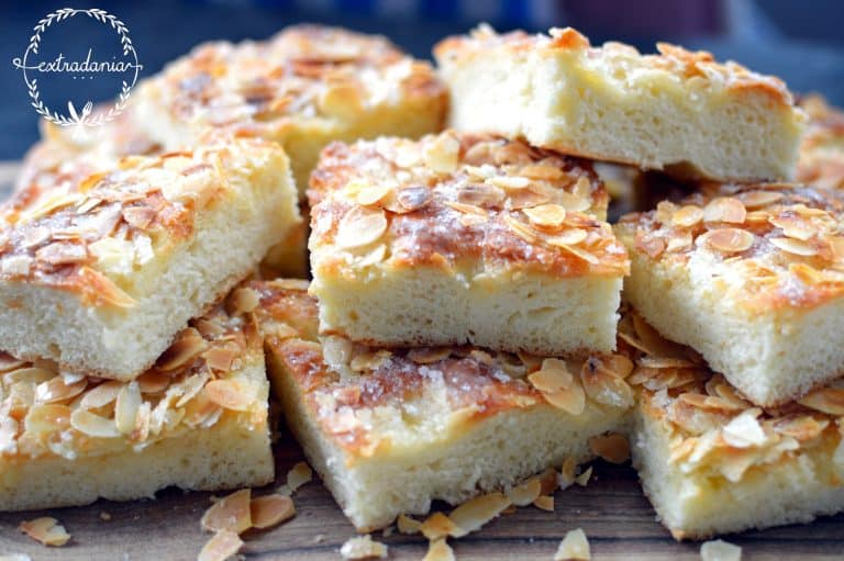 Butterkuchen, czyli niemieckie, maślane ciasto drożdżowe - extradania.pl